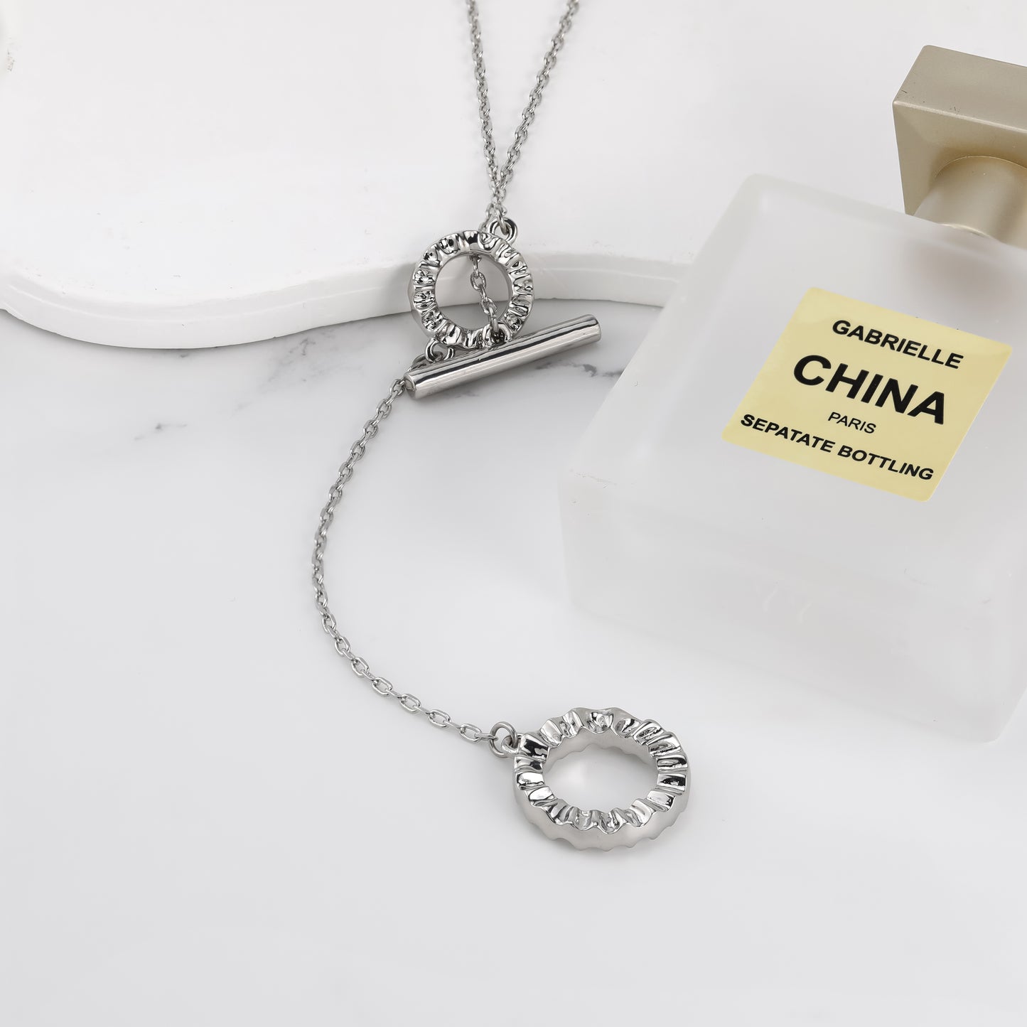 Aprilery Gold Chain Necklaces for Women Circular Round Necklace Trendy Line Gold and Silver Necklaces Dainty Jewelry Gift