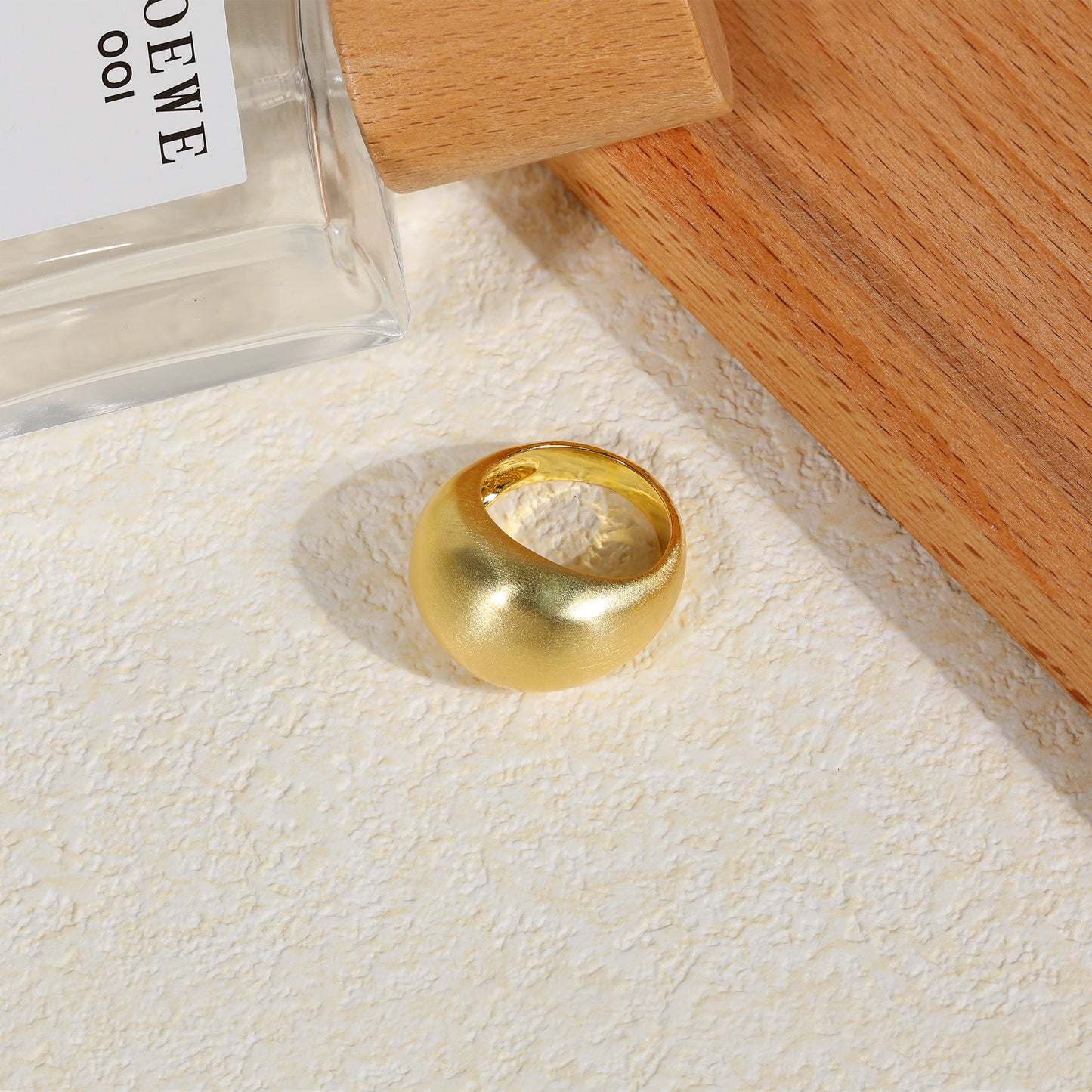 Gold Rings for Women, Chunky Statement Rings Dome Ball Gold Plated Ring Metal Lightweight Rings Band Cocktail Costume Jewelry for Her