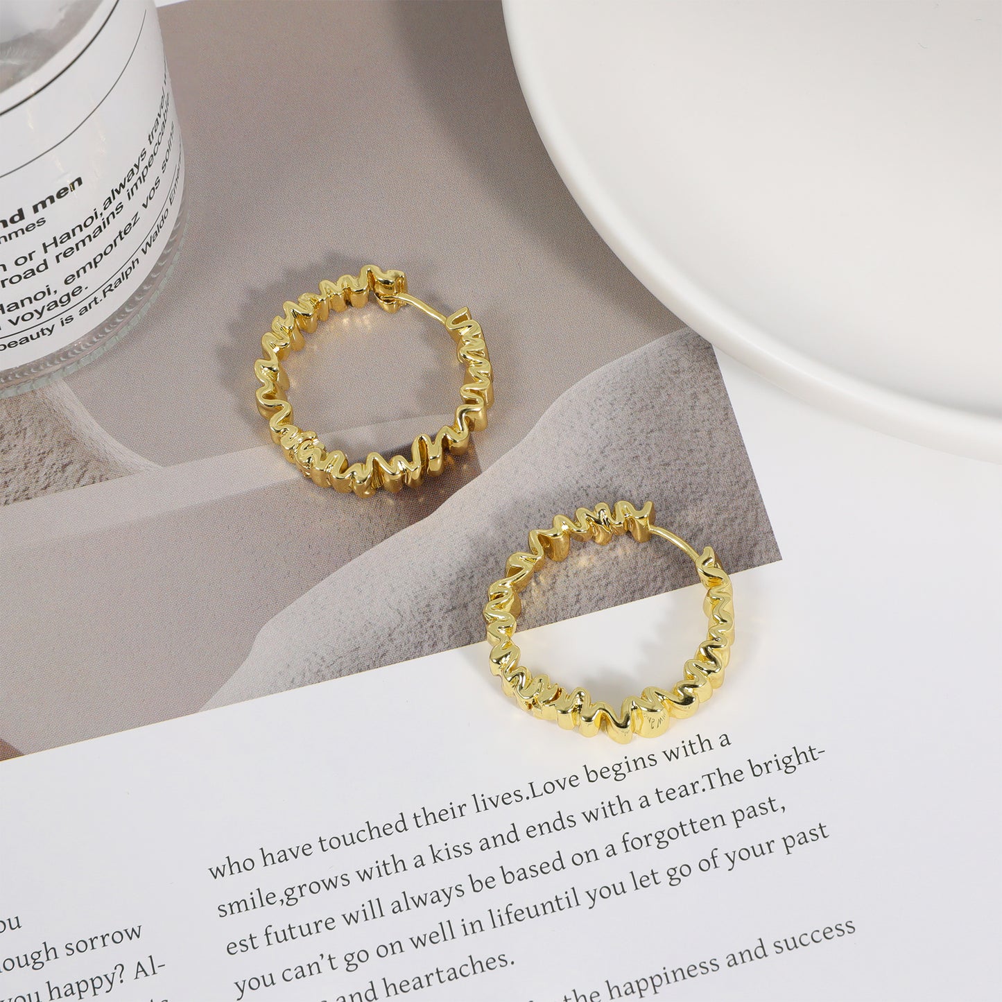 14K Gold Plated Hoop Earrings for Women, Trendy Twisted Rope Chunky Gold Hoop Earrings Cuff Lightweight Hypoallergenic Jewelry for Her