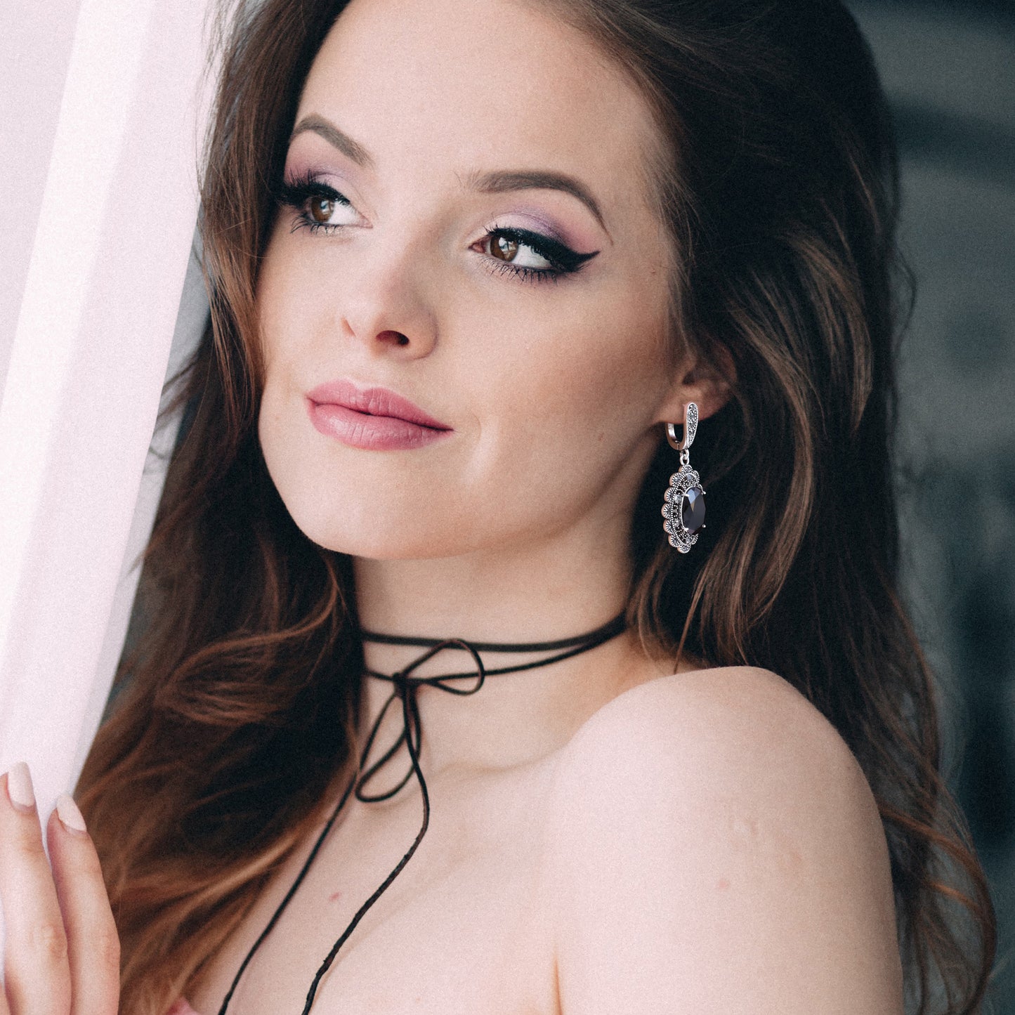 Black Dangle Earrings for Women, 18K Gold Plated Onyx Drop Earrings Hypoallergenic Costume Jewelry for Her