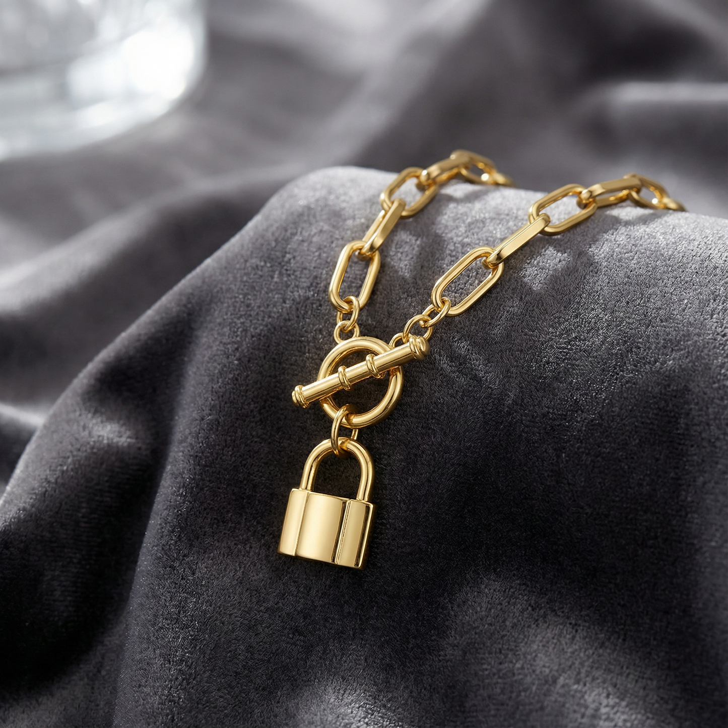 Aprilery Trendy Gold Chain Necklace for Women Lock Pendant Necklaces Jewelry Gifts