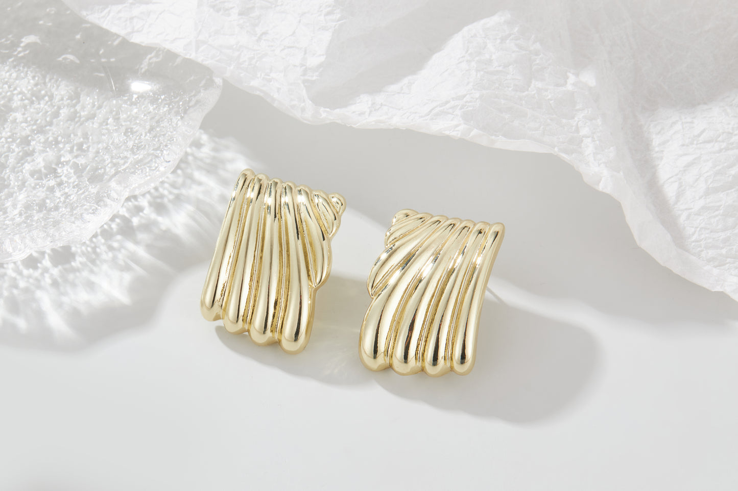 Chunky Gold Earrings Trendy Vintage Gold Geometric Stud Statement Earrings Hypoallergenic Dupes Jewelry for Women Gifts