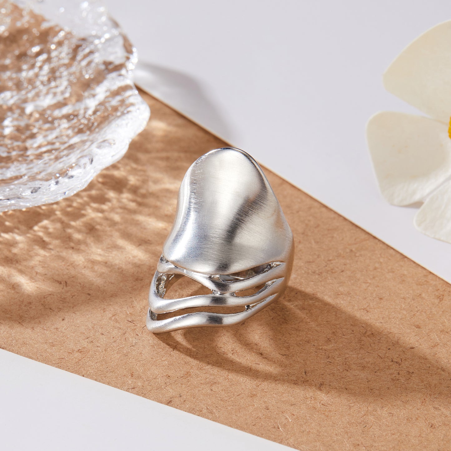 Gold and Silver Rings for Women, Fashion 18K Gold Plated Chunky Statement Ring Band Dome Mask Design Cocktail Costume Jewelry for Her