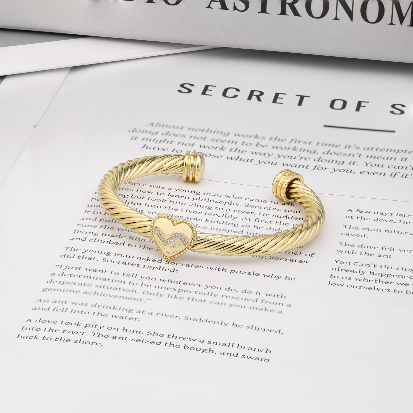 Aprilery Cuff Bracelet for Women Gold Wire Twisted Cable Bracelet Gold Heart Cuff Bangle Vintage Bracelets Jewelry Gifts