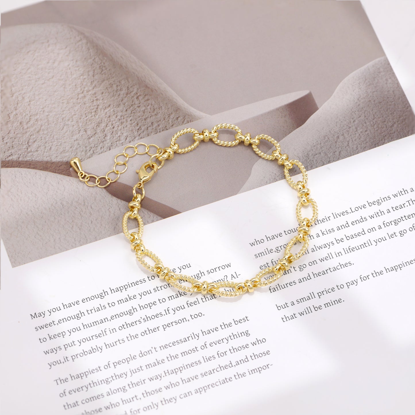 Aprilery Gold Link Bracelet for Women, Gold Circle Chain Bangle Bracelets Trendy Gold Bracelets Jewelry