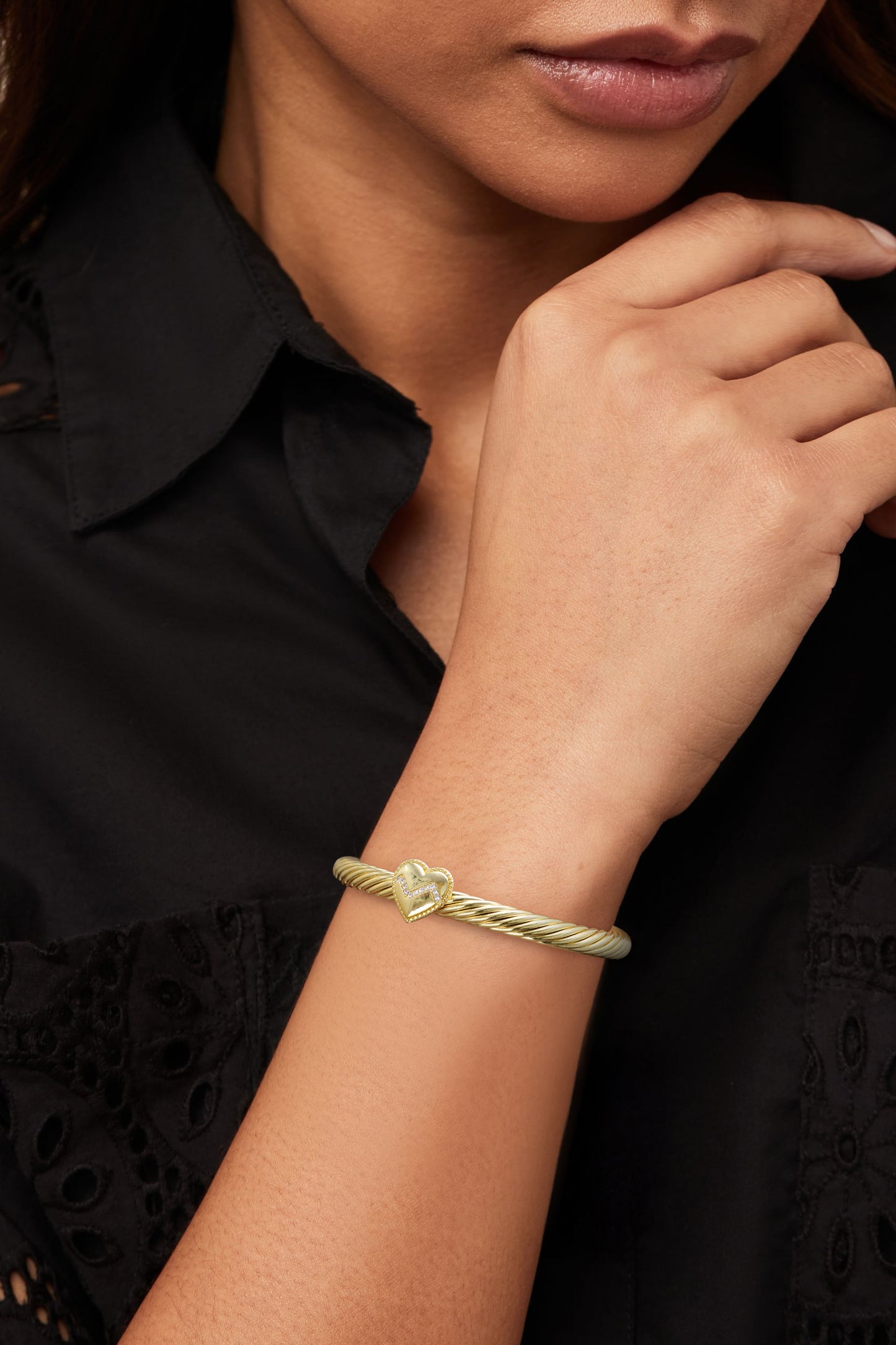 Aprilery Cuff Bracelet for Women Gold Wire Twisted Cable Bracelet Gold Heart Cuff Bangle Vintage Bracelets Jewelry Gifts