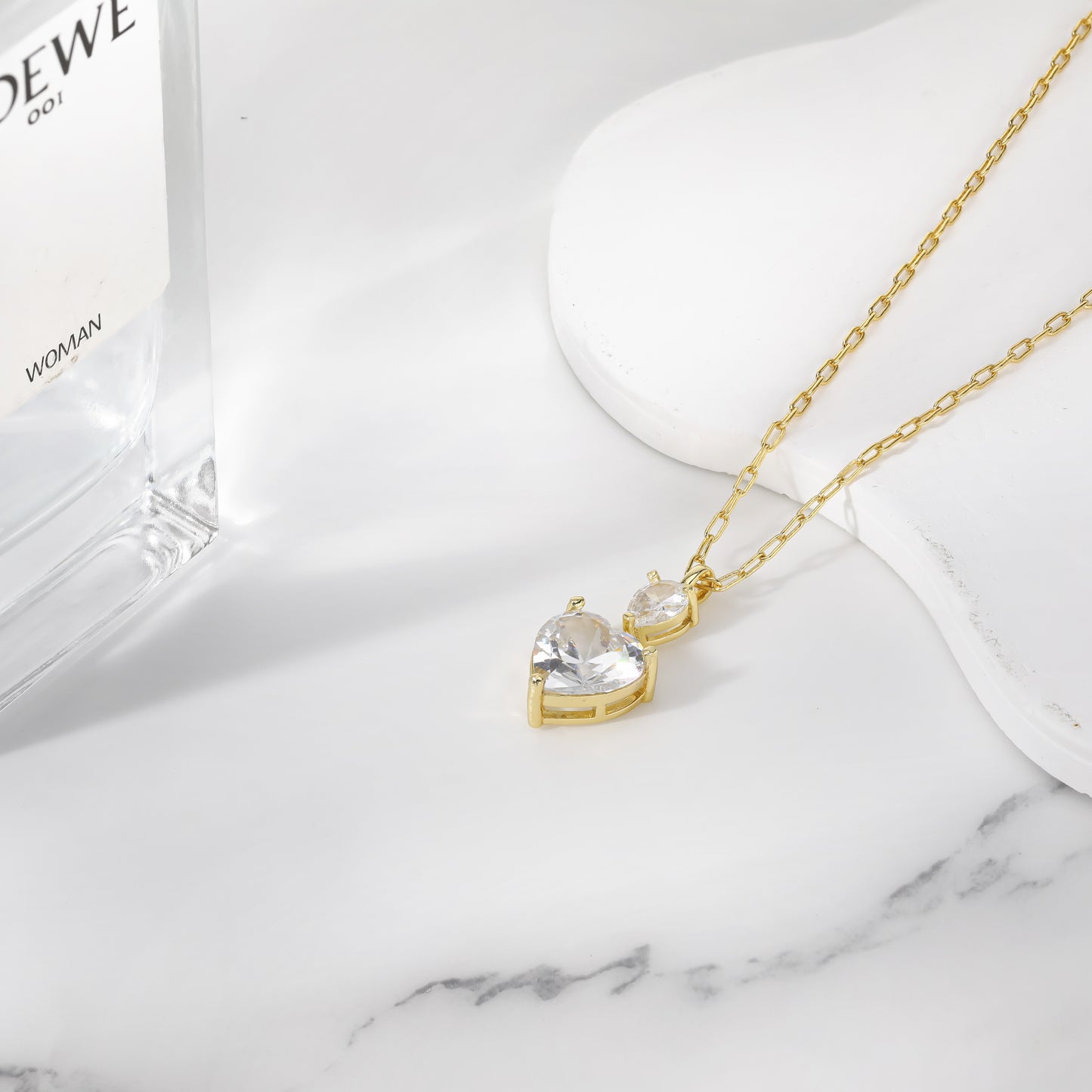 Aprilery Gold Pendant Necklaces for Women Cubic Zirconia Heart Necklace Trendy Gold Chain Necklaces Dainty Jewelry Gift