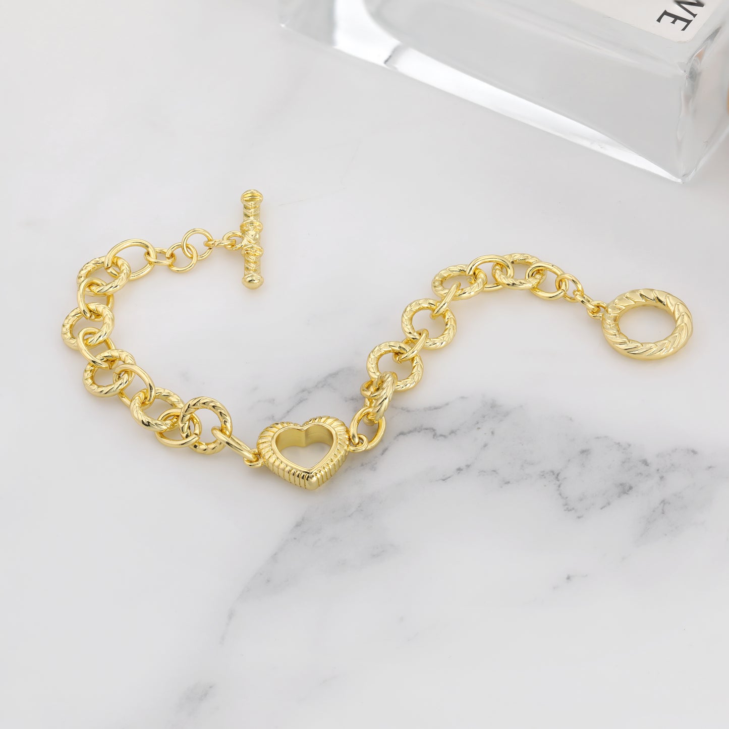 Aprilery Cable Link Bracelet for Women, Gold Circle Chain Bangle Heart Bracelets Trendy Silver and Gold Bracelets Jewelry