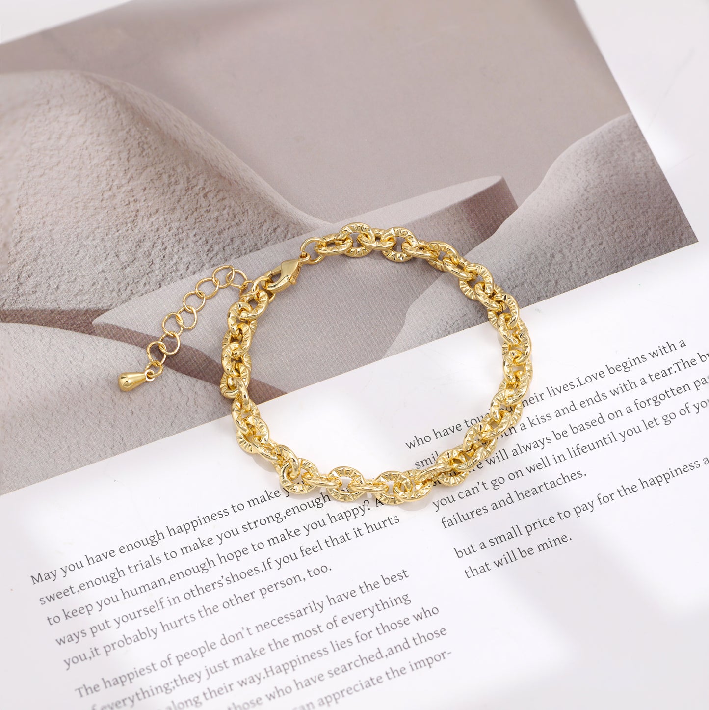 Aprilery Gold Link Bracelet for Women, Gold Circle Chain Bangle Bracelets Trendy Gold Bracelets Jewelry