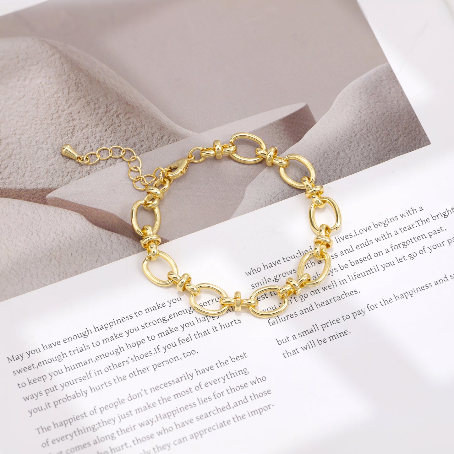 Aprilery Gold Link Bracelet for Women, Gold Circle Chain Bangle Bracelets Trendy Gold Bracelets Jewelry