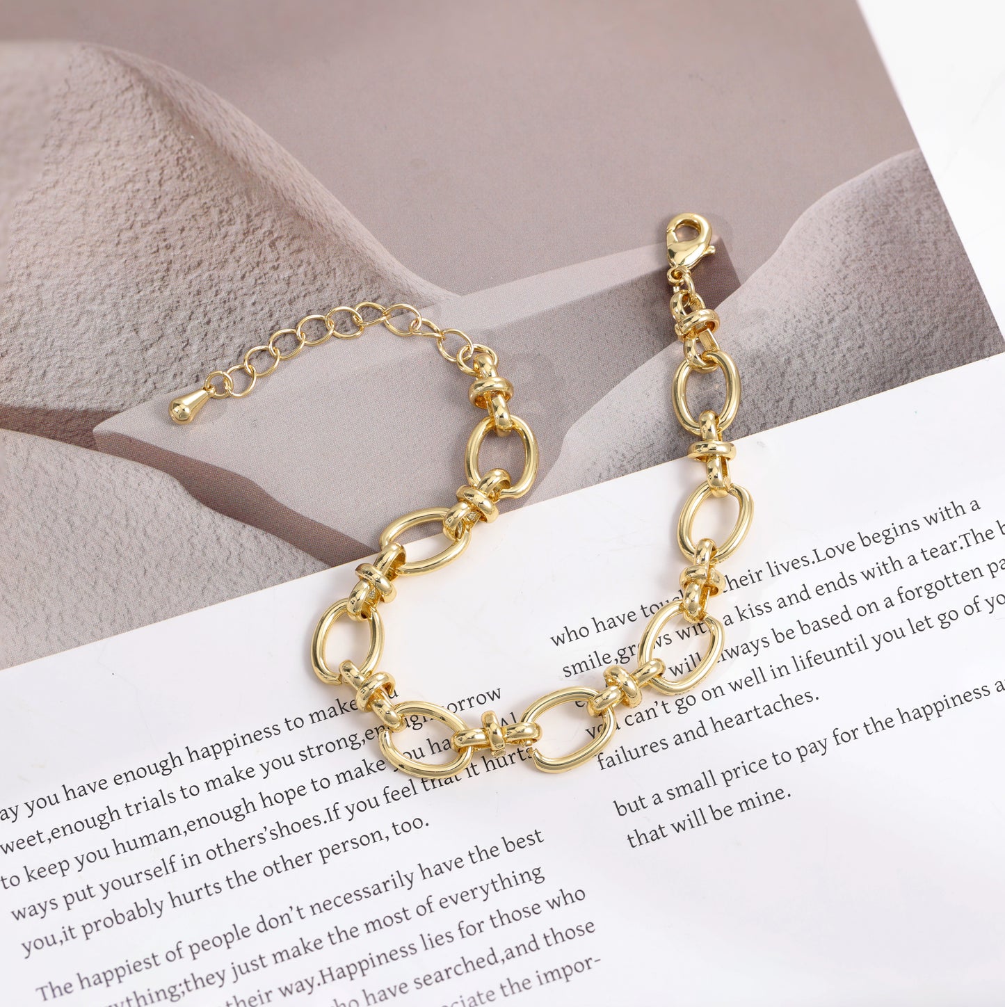 Aprilery Gold Link Bracelet for Women, Gold Circle Chain Bangle Bracelets Trendy Gold Bracelets Jewelry