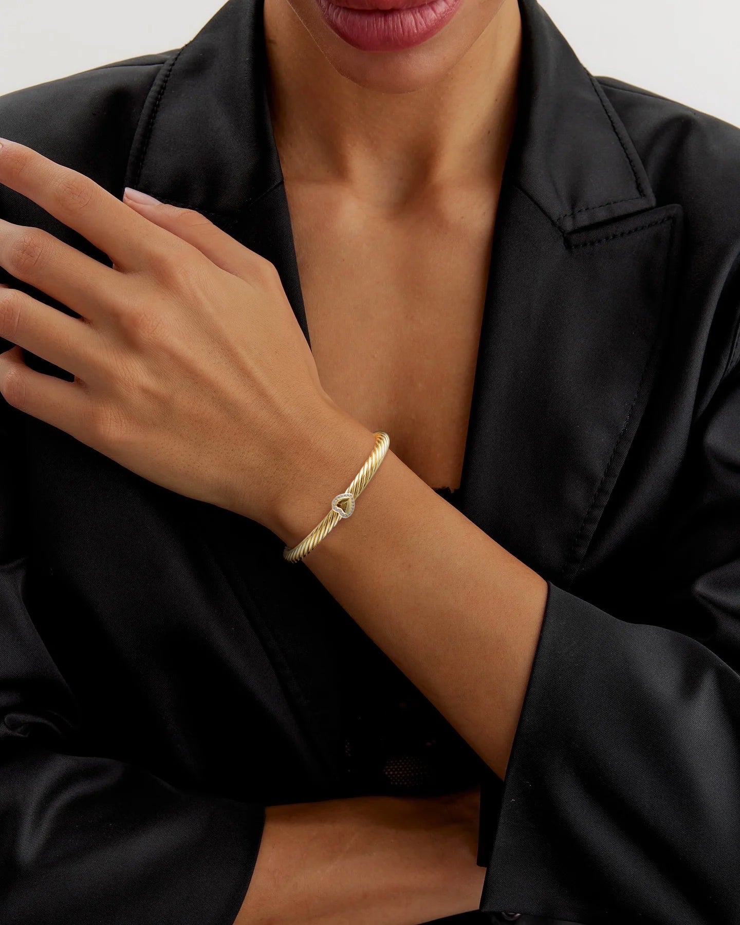 Aprilery Cuff Bracelet for Women Gold Wire Twisted Cable Bracelet Gold Heart Cuff Bangle Vintage Bracelets Jewelry Gifts