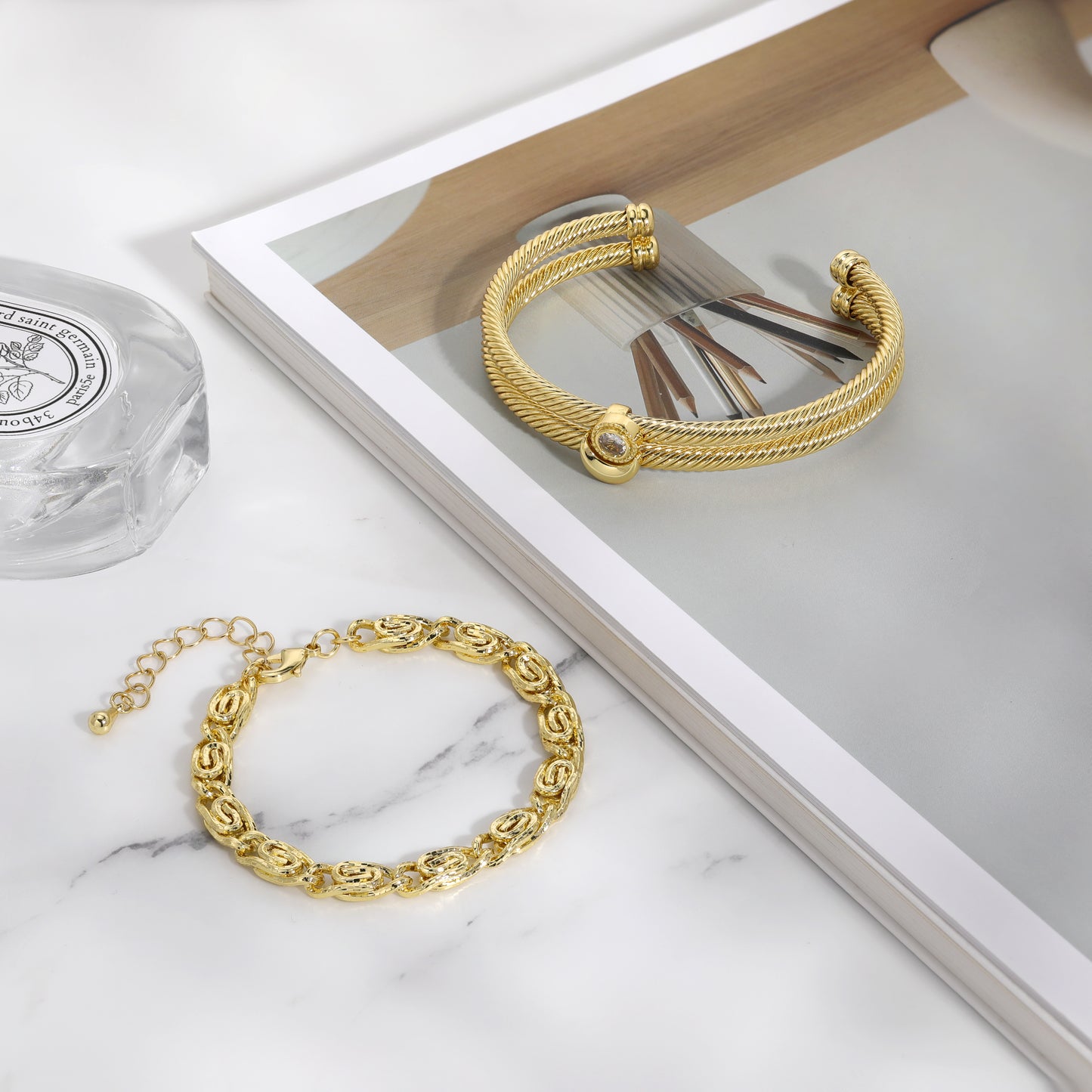 Aprilery Gold Link Bracelet for Women, Gold Circle Chain Bangle Bracelets Trendy Gold Bracelets Jewelry